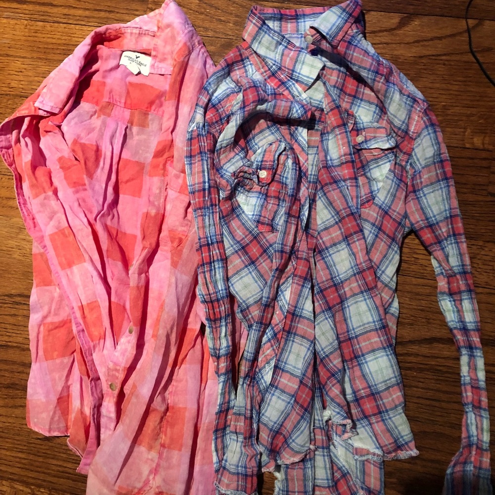 2 Flannels American Eagle & Abercrombie & Fitch